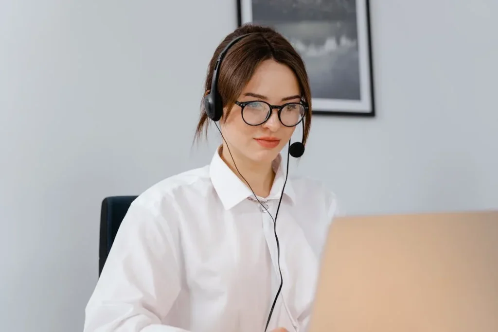 Cold Calling agent working in Leeds
